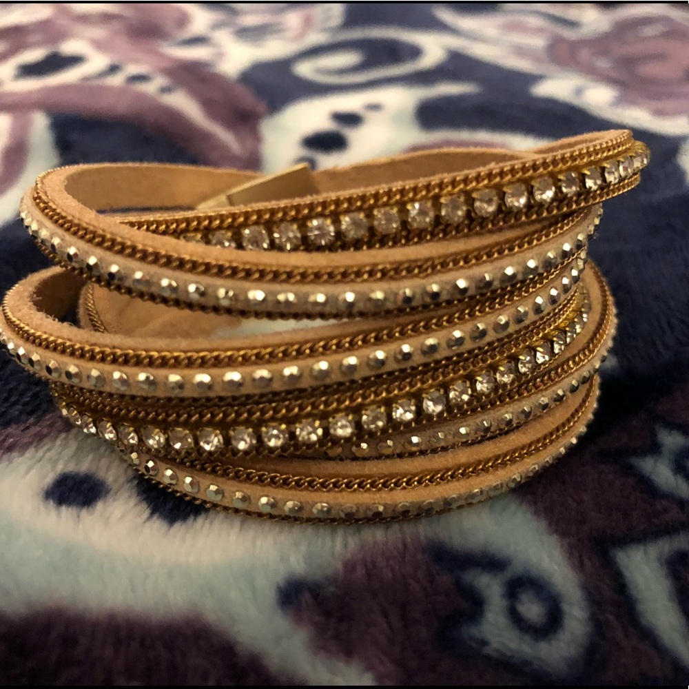 SALE 🔥 Gold bling wrap bracelet